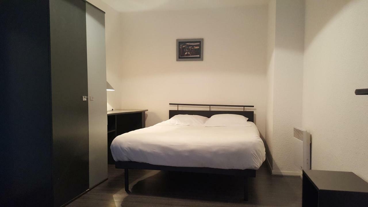 Residence Hoteliere Poincare Margny-les-Compiegne Екстер'єр фото