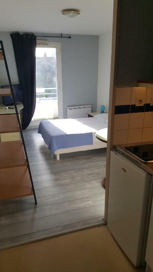 Residence Hoteliere Poincare Margny-les-Compiegne Екстер'єр фото