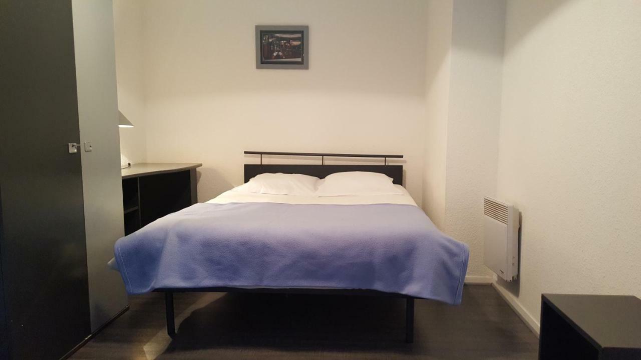 Residence Hoteliere Poincare Margny-les-Compiegne Екстер'єр фото