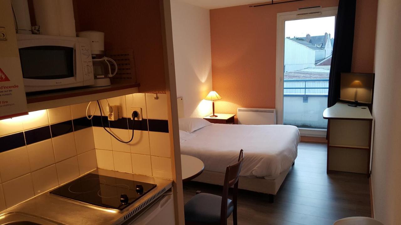 Residence Hoteliere Poincare Margny-les-Compiegne Екстер'єр фото